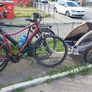 bike trailer and ladies bike Image 2