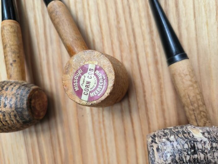 smoking pipes
