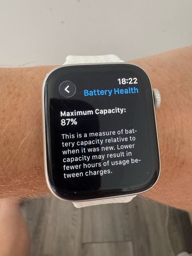 Apple Watch SE 2nd Gen 44mm GPS