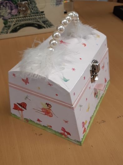 Child's jewellery box