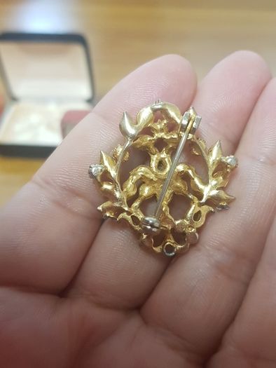 Vintage Brooch