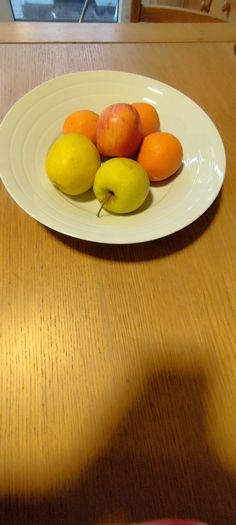 Fruit dish