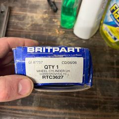 Land Rover defender brake cylinder