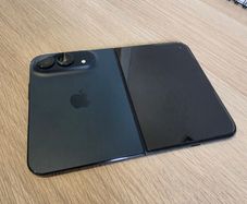iPhone Duo 256GB Sim Free
