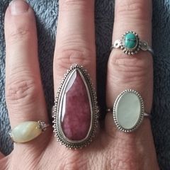 4 stunning rings,all silver,stones