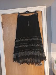 Per Una  Skirt. S.14     B.N.W.T.
