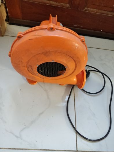 Blower