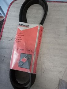Ford Multirib fanbelt