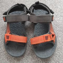 boy's sandals.UK12/EUR 30