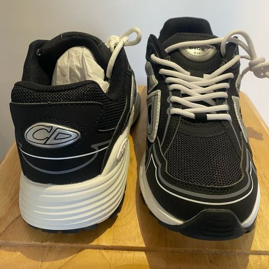 Dior B30 Black & White