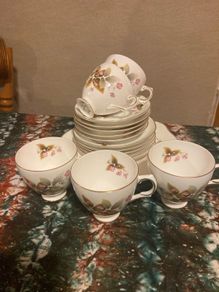Royal Tara teaset post available