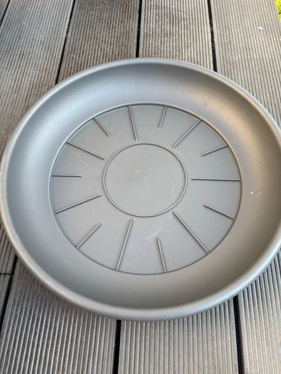 Plant Pots and Saucers Bundle