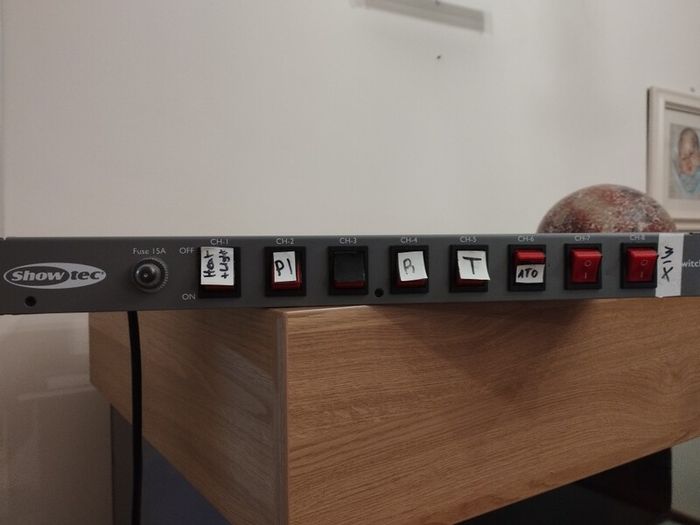 Socket isolation control unit