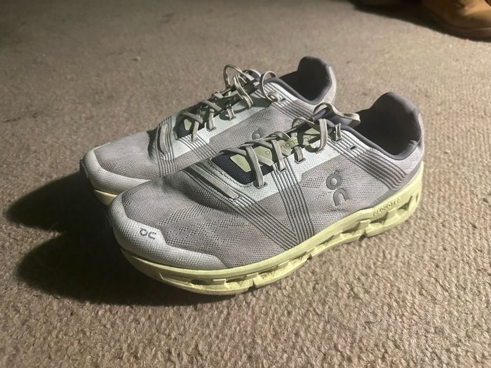 On clouds size 11.5