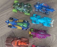 toy car +110 Inc Hot Wheels, animal cars, monster trucks