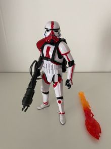 Star Wars the black series flame trooper