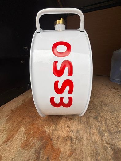 oil can