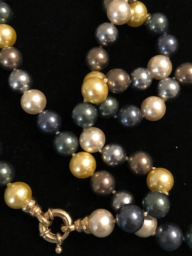 pearl necklace
