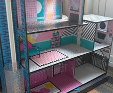 LOL doll house