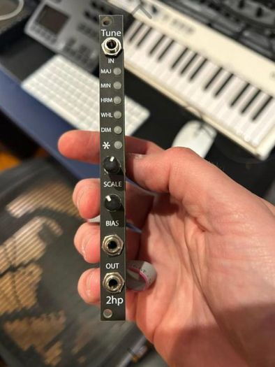 2HP Tune - Eurorack