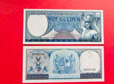 Suriname  5  Gulden. 1963. Pick  120b. ( Uncirculated )