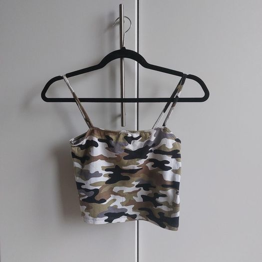 Strappy cropped top