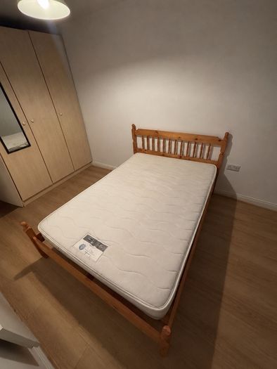 Beds & Mattresses
