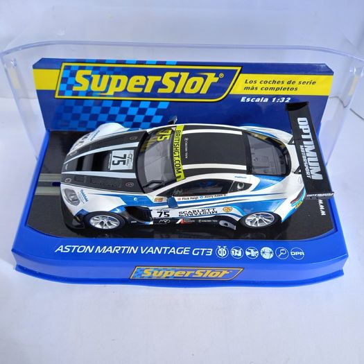 Scalextric Aston Martin Vantage Gt3 #75 Slot Car ( Superslot H4027 C4027 24hr Le Mans touring )