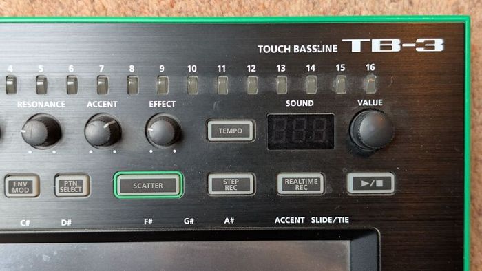 Roland TB-3