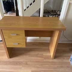 Small desk