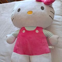 big hello kitty