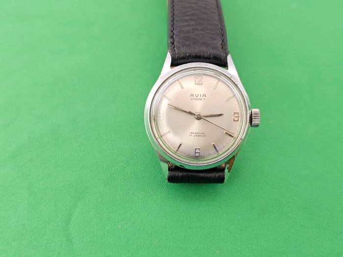 Vintage Swiss Made Avia Cadet Mechanical Wind up Swiss Watch 1960s