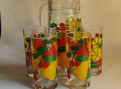 Vintage 1960's fruit print glasses and jug.