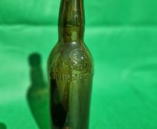 Antique 1/2 pint bottle - Cairnes Drogheda Limited