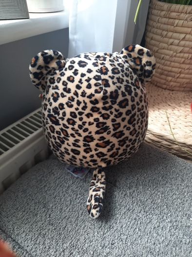 Leopard  squishmallow