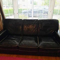 3 seater leather couch