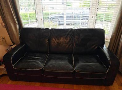 3 seater leather couch