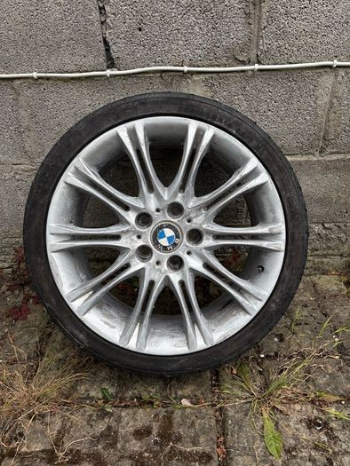 BMW 18 alloys
