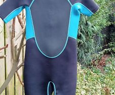 Price Drop, Crane, Kids Wetsuit,  Age 9-10