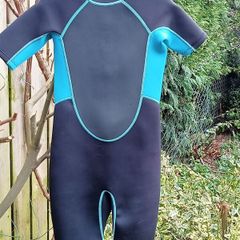 Price Drop, Crane, Kids Wetsuit,  Age 9-10