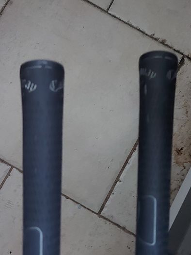 2 Big Bertha Golf Clubs, 6 Iron and 7 Iron, in reasonable condition, see pictures