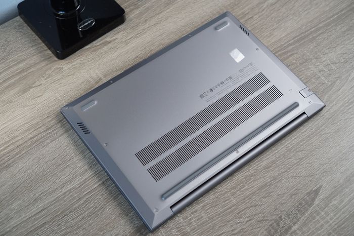 Lenovo ThinkBook 14 G7 | Core Ultra 5 | 16GB | 256GB