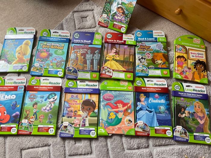 Leapfrog Leapreader Branded Educational Toy with NEW books