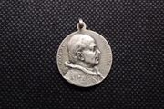 Vintage Pope Pius XI Medal