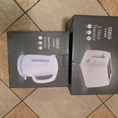 Box fresh kettle & toaster