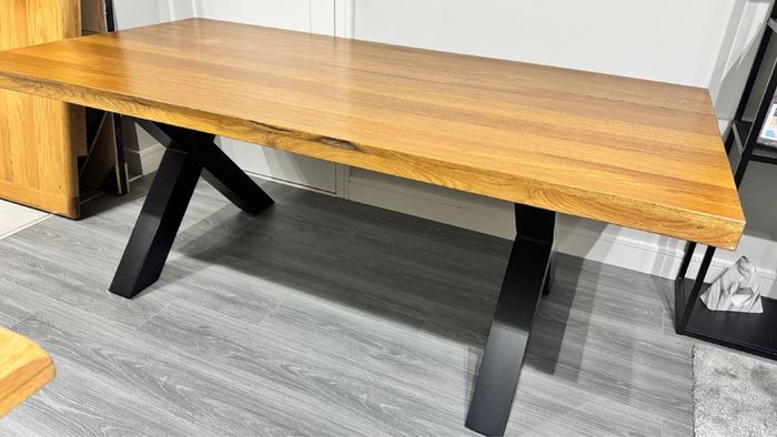 Ex Display 200cm Heavy Oak Dining Table