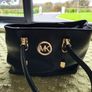 Handbags Image 4