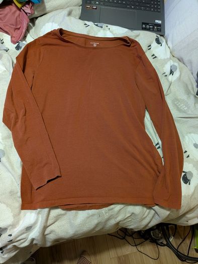 clothing EUR 1 each item