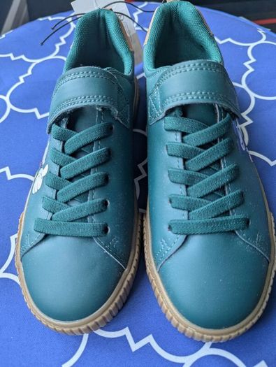 Brand new kids trainers Mickey