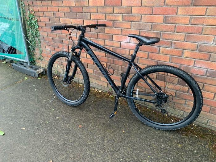 27.5 Inch Carrera Vengeance mountain bike